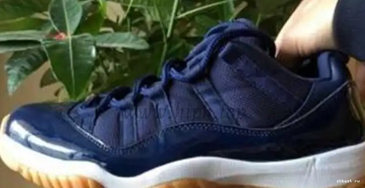 Authentic Air Navy Gum Jordan Low 11 0519